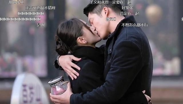 胡塞武装称与多艘美军舰冲突:长达两小时 一美军舰被击中
